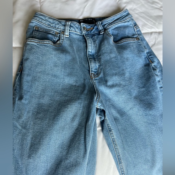 ASOS Women’s Straight Light Wash Jeans size 26/28 P - Picture 3 of 10